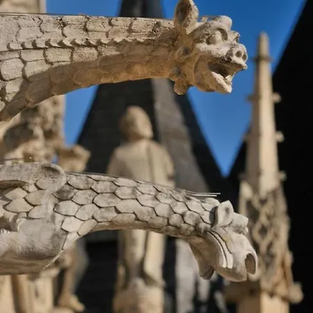 Les Cles D'a Cote - De Charme Pres De Rouen 住宿加早餐酒店 3*