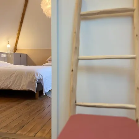 Les Cles D'a Cote - De Charme Pres De Rouen 住宿加早餐酒店 3*