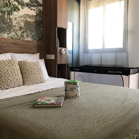 Les Cles D'a Cote - De Charme Pres De Rouen 住宿加早餐酒店 索特维尔鲁昂